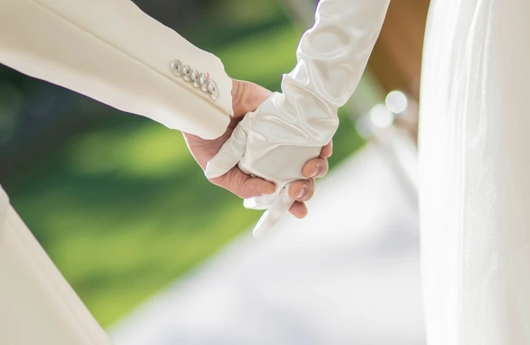 30代のあなたに贈る、理想のパートナーとの出会いをサポート